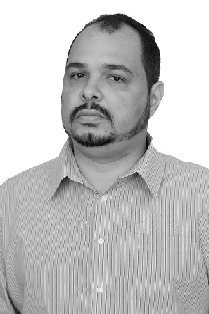 Max Santana Rolemberg Farias